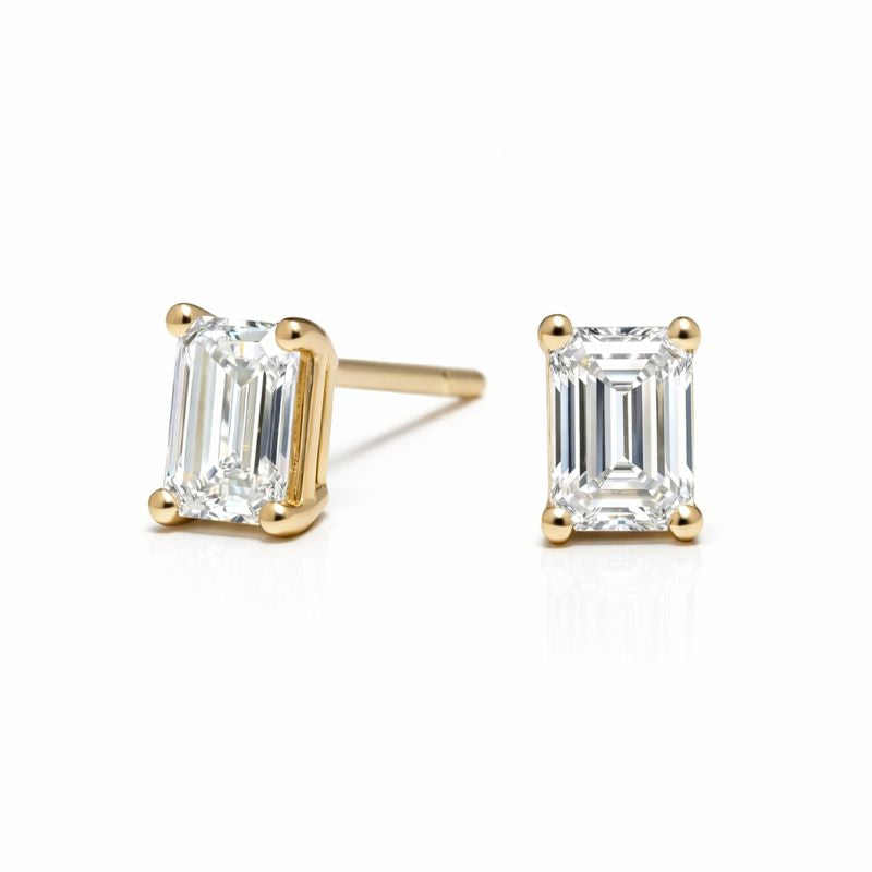 EMERALD STUD EARRING