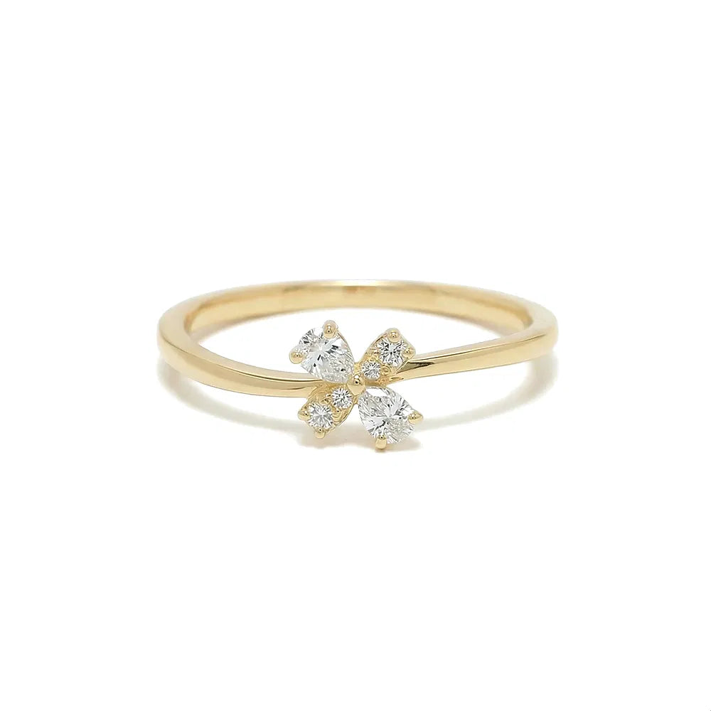 CLOVER DIAMOND RING