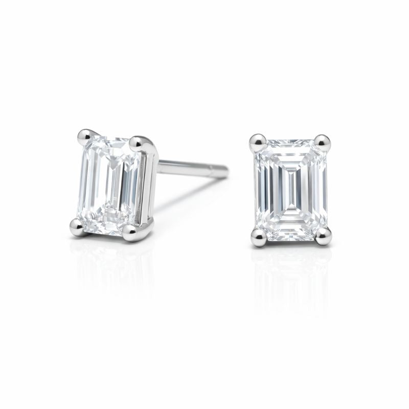 EMERALD STUD EARRING